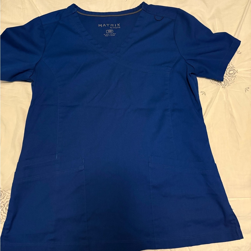 Matix Women's Vivid Blue Short Sleeve Top